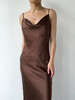 丝所｜S23C002 水晶斜裁荡领长连衣裙［ 黑 / 棕 ] 商品缩略图0