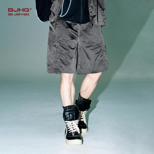 BJHG不计后果运动休闲轻薄短裤男夏2025新款潮流宽松水洗户外裤子 商品图2
