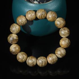 BC.AOF6.4-4   柬埔寨(手串) ，20.48g