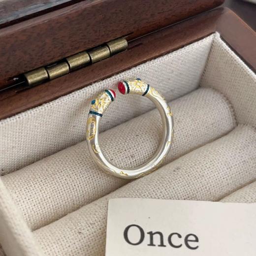 250819售罄下架|售完不补【敦煌瑞锦·卷草纹铜钱戒指】敦煌卷草纹吉言戒指 女实心描金雕刻银指环 国风礼物 商品图1