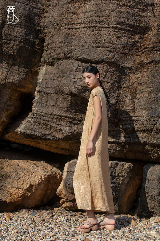 荷木HEMU丨玉沁·长袍 商品图1