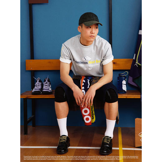 CryingCenterkumpoo薰风羽毛球联名系列 球场车线花灰短袖 商品图3