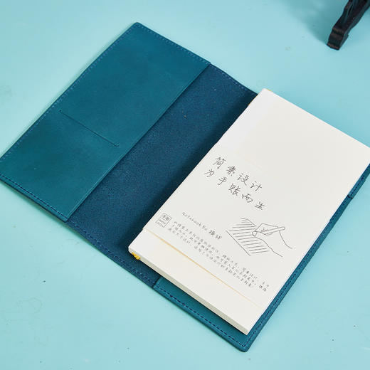 小林漫画 真皮笔记本套头层植鞣革记事本 优质植鞣革为笺，小林漫画为墨，这是本「手心里的时光诗」 多尺寸可选 商品图3