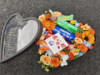 考神附体爱心鲜花礼盒 商品缩略图3