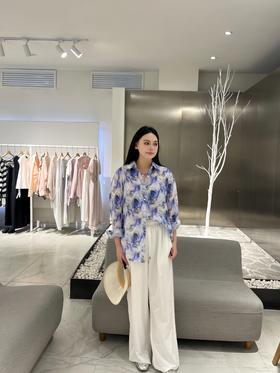 白房子亚麻衬衫