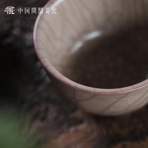 问鼎哥窑龙纹系列观涛杯 商品图3