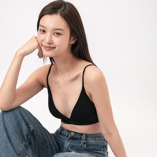 靴下物三角杯女士胸罩内衣薄款大胸显小胸无钢圈不空杯大学生胸衣 商品图4