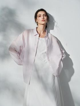 363604013-初棉醋酸天丝肌理感微透宽松衬衫