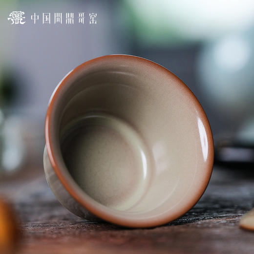 问鼎哥窑无纹金标款马蹄二才盖碗 商品图3