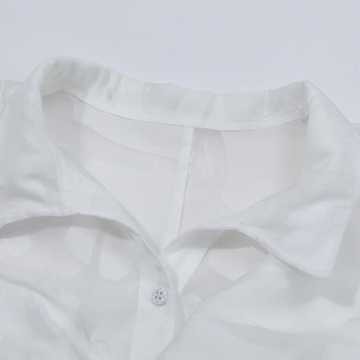 谜底衬衫短袖女2025夏季新品复古风立体蝴蝶结宽松衬衣252MC0673 商品图3