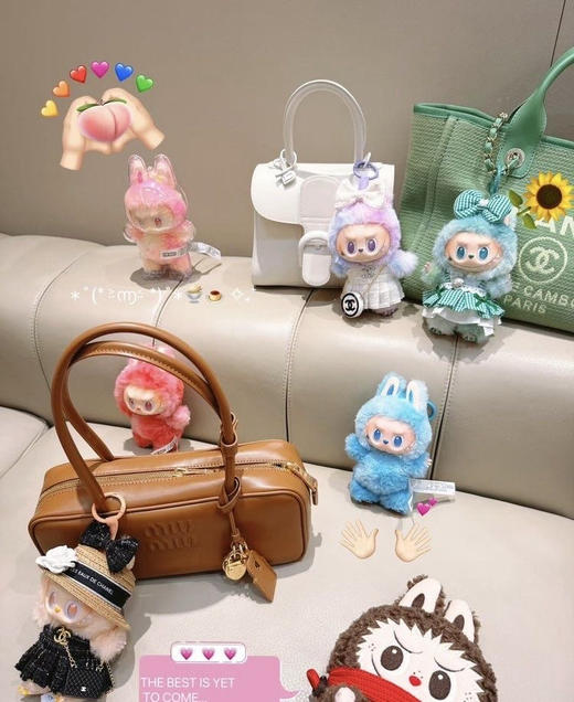 原单正品三代labubu玩偶！全国断货款！

单款某物售价339元，隐藏款单款售价2600+

咱们单款售价180元！

整合带隐藏款售价7个一起价格980元。 商品图4