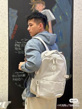 LULU 男女同款 22L格纹面料运动休闲背包/双肩包 Z-15417