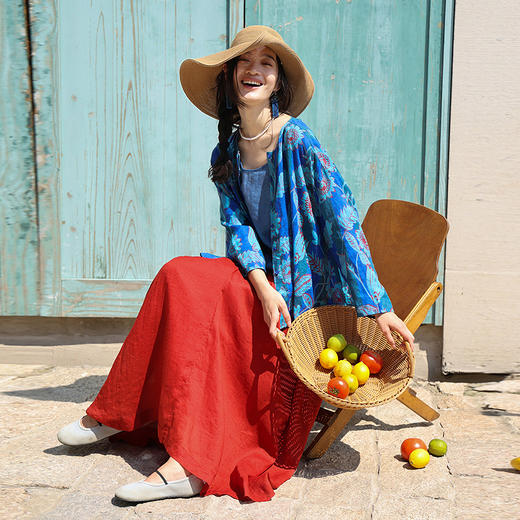 绽放旅行女装285朵/大丽花印花防晒短开衫双支数细腻亚麻T恤上衣 商品图0