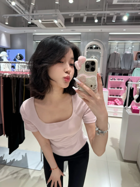 掐腰正肩小T恤来啦~