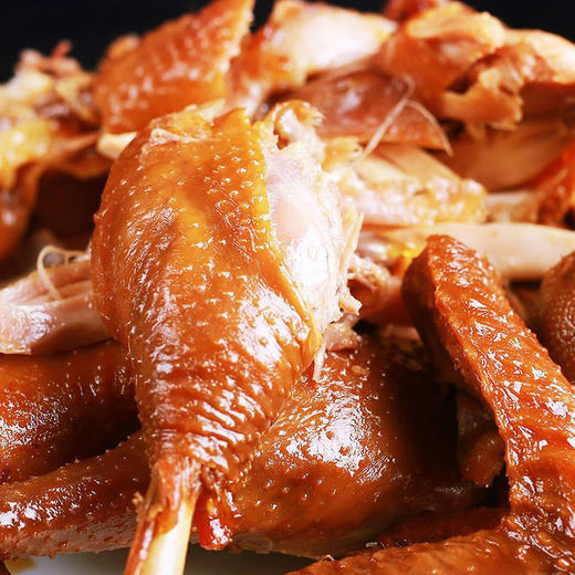 D武训烧鸡，4袋组合，非遗技艺，甄选三黄鸡，二十多味香辛料腌制入味，老汤古法工艺烹饪，色泽金黄，肉香扑鼻，丝丝入味，营养解馋，开袋即食，吃法多样D 商品图1