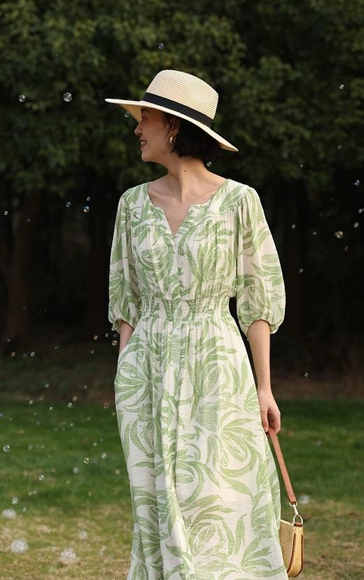 法式V领清新绿色印花丝棉灯笼袖收腰连衣裙 商品图7