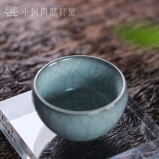 问鼎官窑南官御窑款大战鼓杯 商品图1