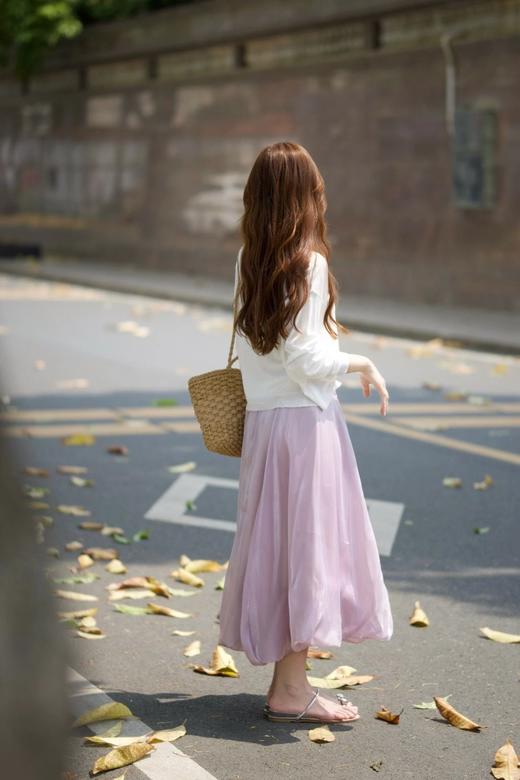 客供珠光缎流光熠熠淡淡粉紫色花苞半裙 商品图7