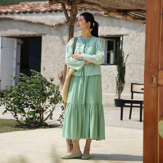 绽放旅行女装246朵/超细高支高密砂洗亚麻系带短开衫防晒衫短外套 商品图1