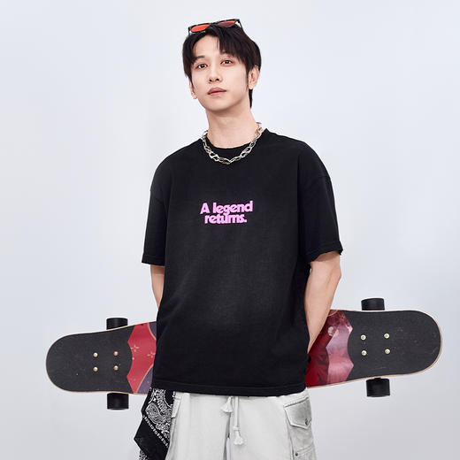 【新品上市】HX 夏季圆领短袖T恤宽松C102520249101 商品图2