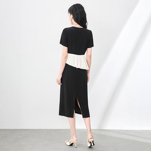 「高货wl」全新升级【铂金会员367/天猫489/差价122】(03818)洛诗琳气质醋酸缎面拼接连衣裙2025夏季新款收腰显瘦裙子 商品图1