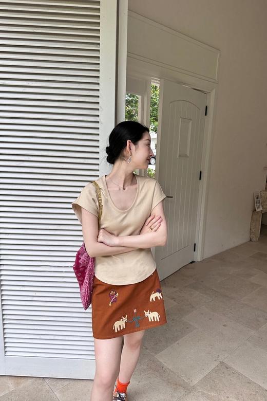 SUMMER & SAGE 纯色u领上衣+风格童趣绣花半身裙 20435 商品图6