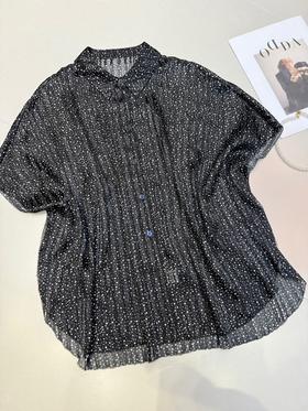 SZ2F57_漆黑色_衬衫_夏季_翻领波点印花透视感压褶蝙蝠袖_高级女装_BERNIEELEN 伯妮斯茵