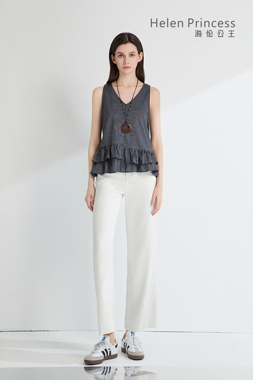 荷叶边V领背心配挂饰 商品图5