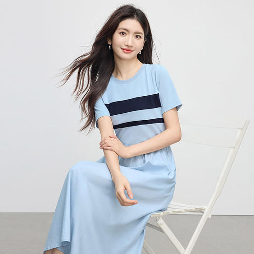 【五折购】熙世界夏日穿搭航海系撞色条纹连衣裙女短袖夏季圆领收腰显瘦长裙 商品图3