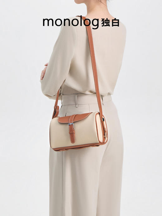 独白X卡拉羊 圆桶包轻盈柔软 出街通勤造型百搭腋下单肩包D4048 商品图11