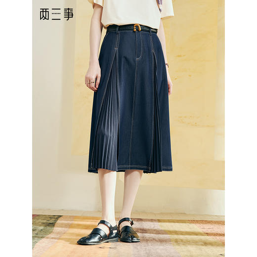 两三事暮色微澜2025夏新款百搭明线装饰压褶牛仔a字裙高腰半身裙 商品图0