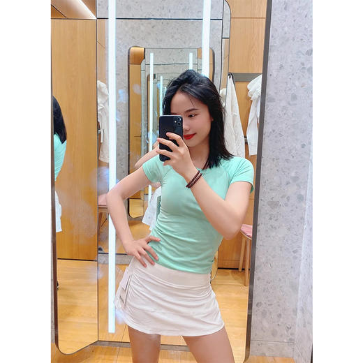 畅运动 不闷热 元气运动T恤 全天干爽 原纱防晒 高弹面料 上身收腰显身材 商品图8