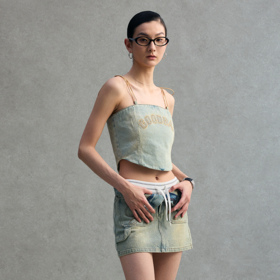 GOODBAI logo贴布绣水洗牛仔贴身拉链吊带背心