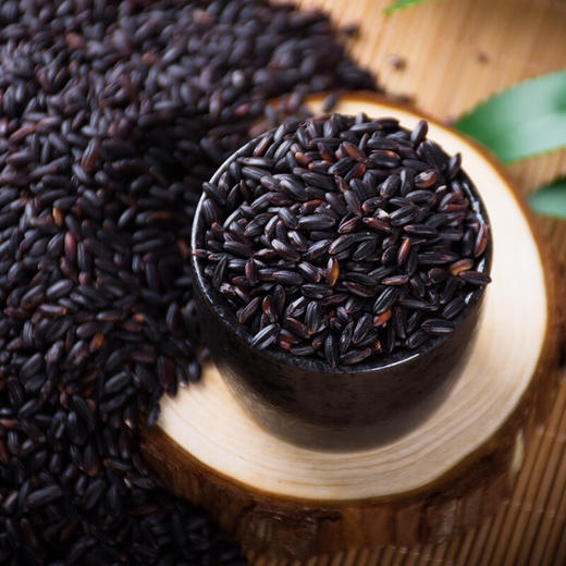 今粮道 黑香米450g 【周日不发货】 黑米含蛋白质、碳水化合物、B族维生素、维生素E、钙、磷、钾、镁、铁、锌等营养元素，营养丰富 商品图2