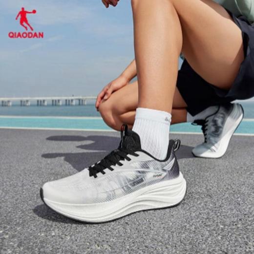 乔丹运动鞋23253235 商品图0