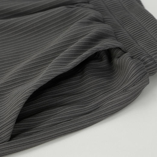 QF116斯尔丽25新款时尚气质三件套休闲宽松版外套内针织舒适套装 商品图8