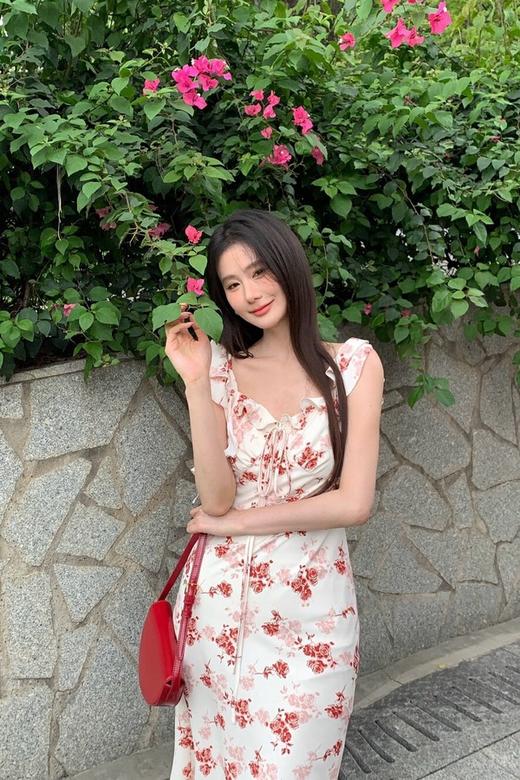 SIA SAYLOR 设计感荷叶边碎花连衣裙 20447 商品图3