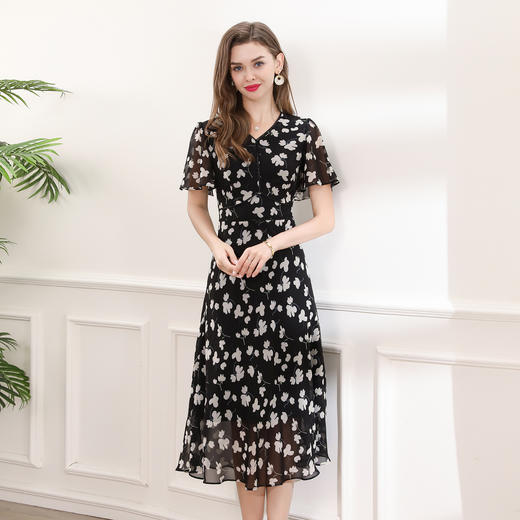 「高货deo」全新升级【铂金会员404/天猫539/差价135】(03120)洛诗琳高级感雪纺连衣裙2025夏季显瘦中长款法式连衣裙 商品图2