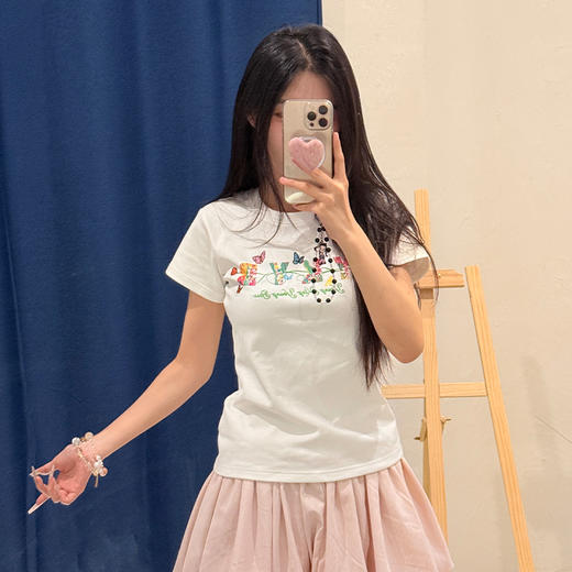 [两件减10]YKYB黄子韬短袖T恤宽松修身情侣刺绣花卉蝴蝶立体显瘦甜美上衣Y52NDT116 商品图3