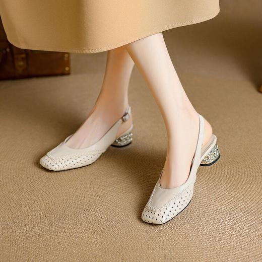 【预售5天】真皮镂空透气洞洞鞋女新款法式绝美高级软底软面舒适凉单鞋NJMK&K1623 商品图2