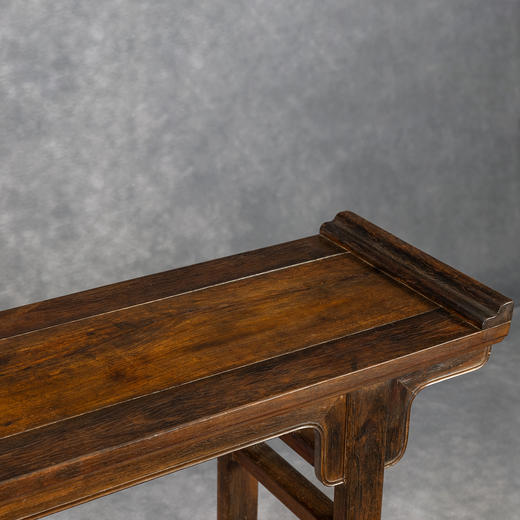 清早期	紫檀嵌黄花梨夹头榫刀牙板翘头案 商品图3