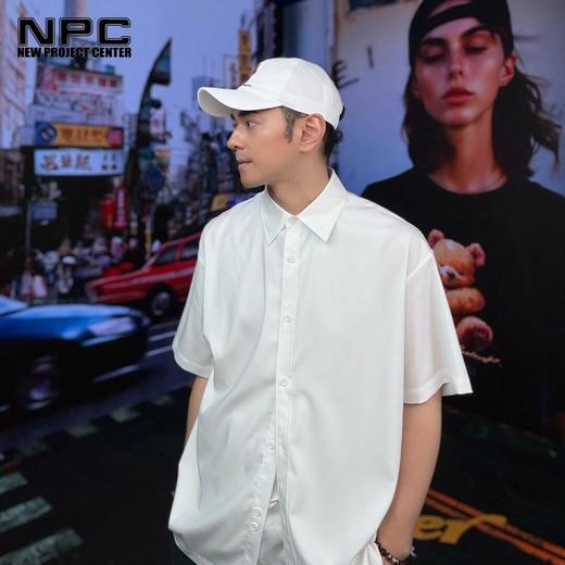 NPC潮牌金线字母logo刺绣抖抖翻领短袖衬衫男落肩抗皱NP53SH05 商品图0
