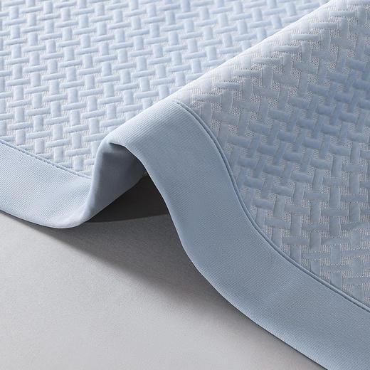 商超爆款【丝享布朗熊冰泉Chill云浮加厚款软席PRO-布朗熊系列】best 凉感科技 自然降温 长效冰凉 商品图4