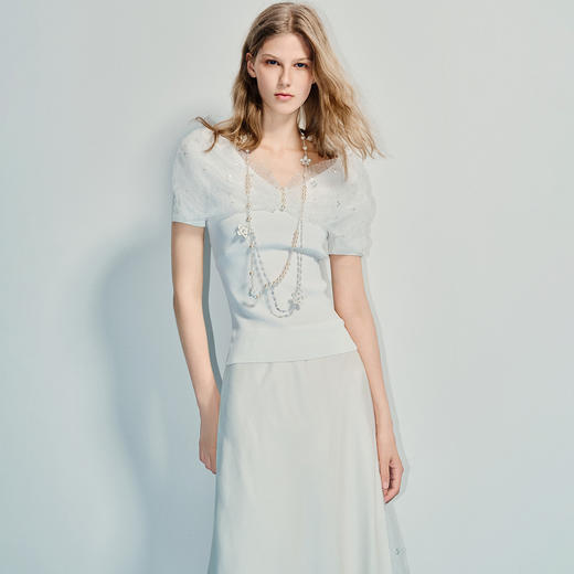 精致浪漫感网纱堆褶针织衫25夏款气质感上衣女(货号:MF86SW002A1001) 商品图0