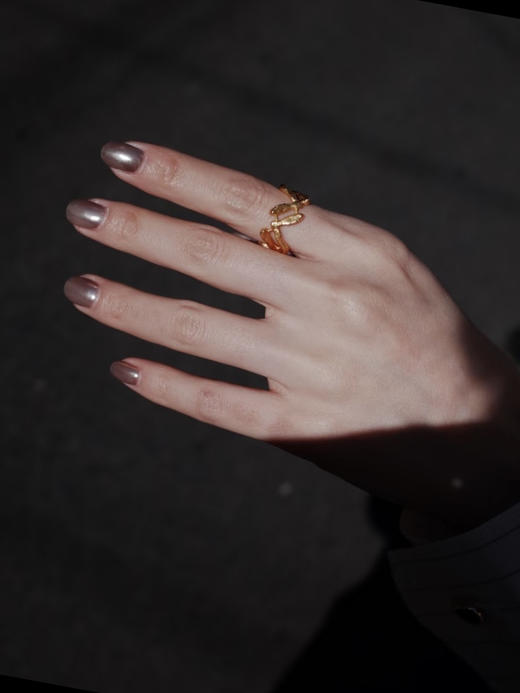 LS｜La vena Ring 交叉V戒指 [ 金 / 银 ] 【Celestial】 商品图1