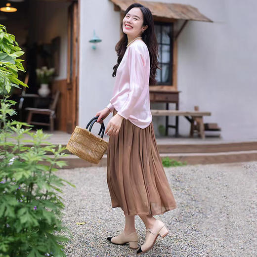 【百搭单鞋】 真皮鞋面+羊皮内里 4cm小粗跟 行走舒适不易累脚 不易磨脚 四季可穿小单鞋 商品图2