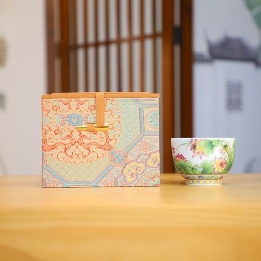 热卖中！！顺丰直发！《杯有钱·宫廷粉彩五福杯》景德镇御器研究院出品 故宫特邀文物修复专家阳士琦创作 证书齐全 商品图2