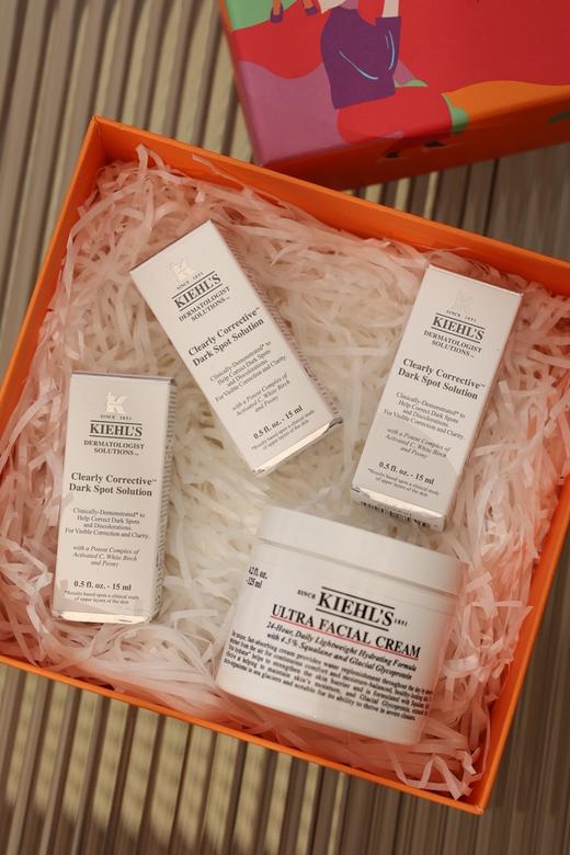 【年终限时大促】（保税仓直发）新版科颜氏高保湿125ML送淡斑精华15ML*3【套盒礼盒礼袋】 商品图1