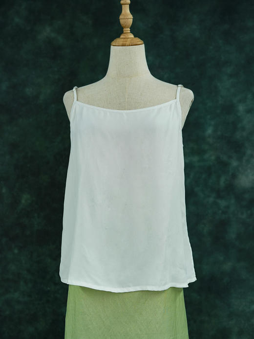 2020女装民族风文艺内搭茶服铜氨丝吊带背心P-16031珺 。 商品图0