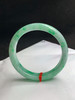 620153，57.8圈口，糯底满绿正圈平安镯，满圈飘阳绿花色，色辣，底子细腻 商品缩略图3